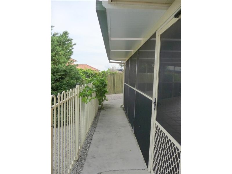 14 Carter Court, Sandstone Point QLD 4511