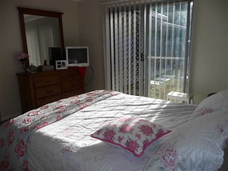 9 Saint Smith Road, Beachmere QLD 4510