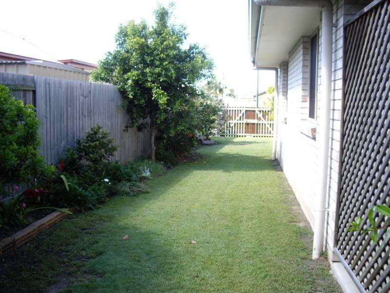 Sandstone Point QLD 4511