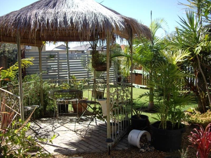 Sandstone Point QLD 4511