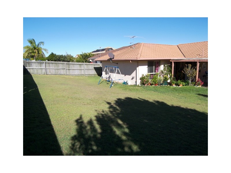 42 Headsail Drive, Banksia Beach QLD 4507