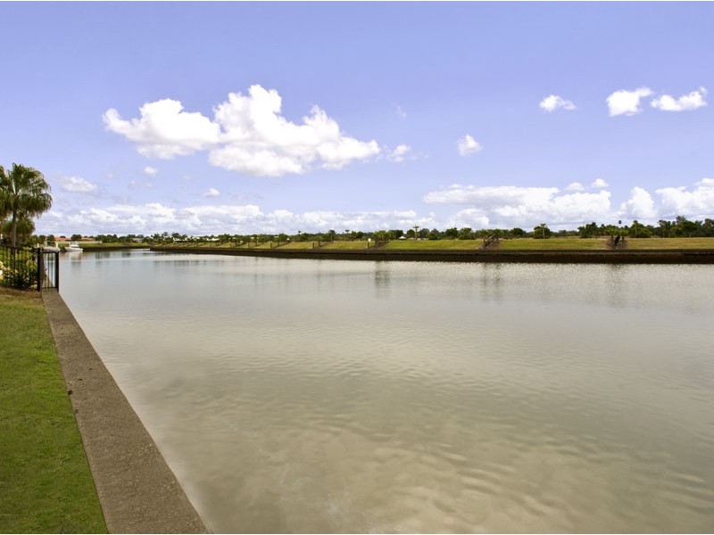 159 Marina Boulevard, Banksia Beach QLD 4507