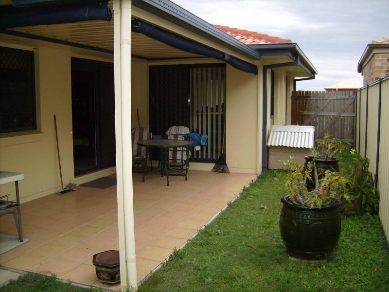 14 Rushcutters Court, Sandstone Point QLD 4511