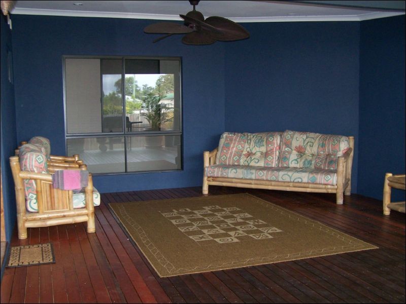 6 Lyre Bird Lane, Bongaree QLD 4507