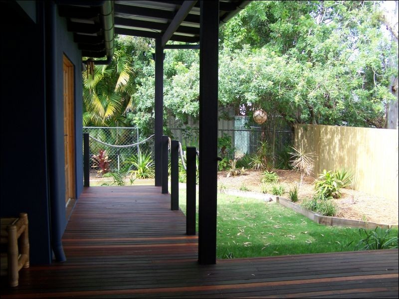 6 Lyre Bird Lane, Bongaree QLD 4507