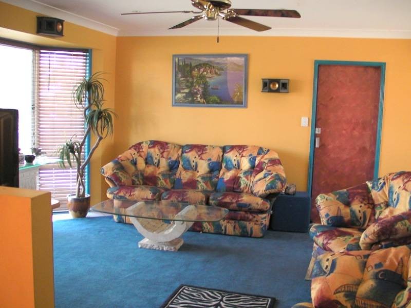 24 Anchor Court, Banksia Beach QLD 4507