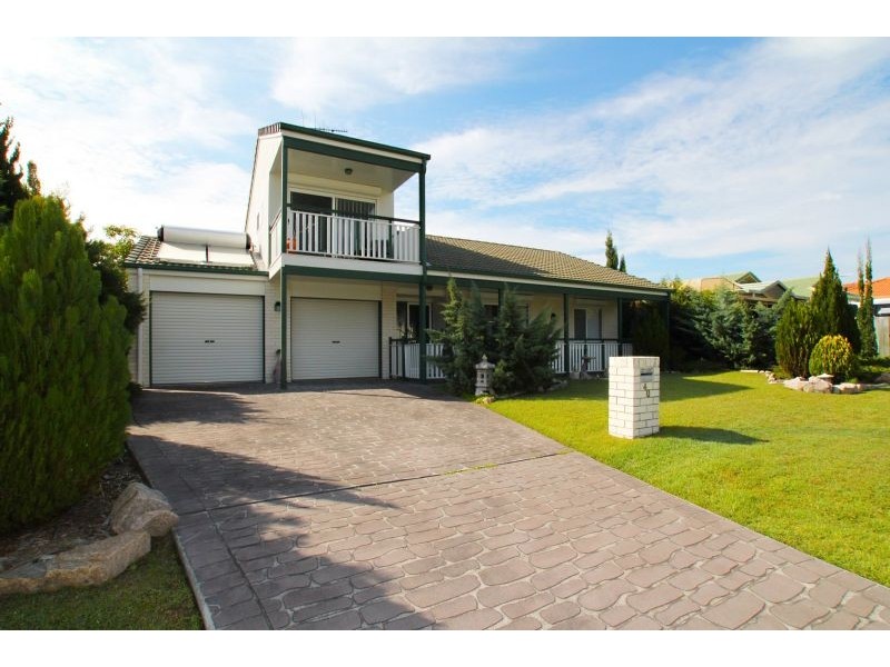 Sandstone Point QLD 4511