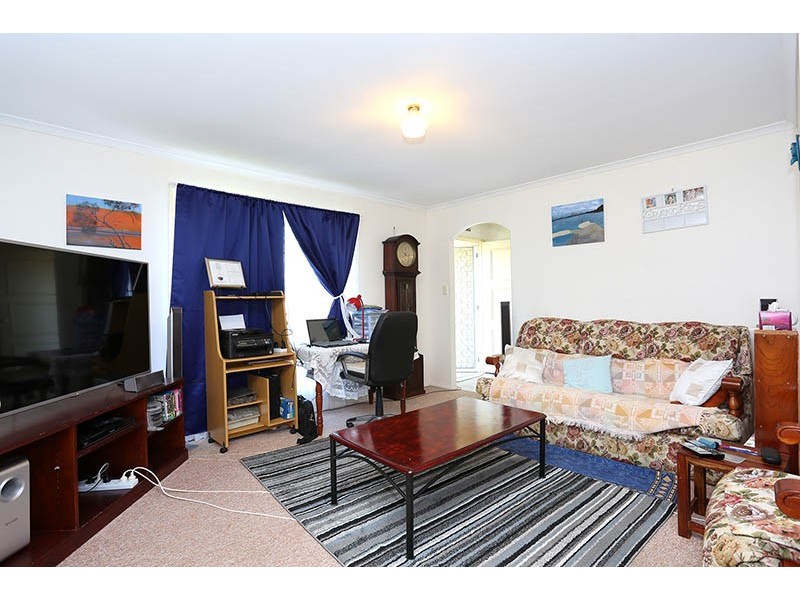 14 Trent Court, Sandstone Point QLD 4511