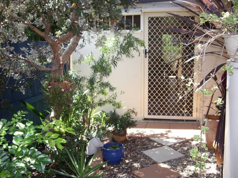 3/4 Foley Street, Bongaree QLD 4507