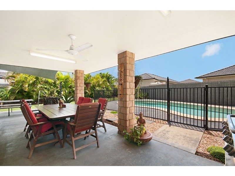Sandstone Point QLD 4511