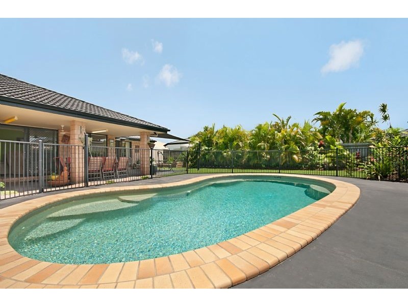 Sandstone Point QLD 4511
