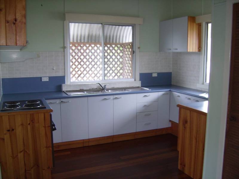 12 Sunset Avenue, Bongaree QLD 4507