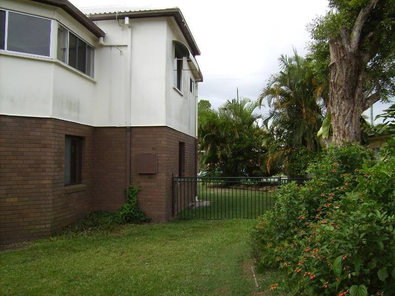 12 Sunset Avenue, Bongaree QLD 4507