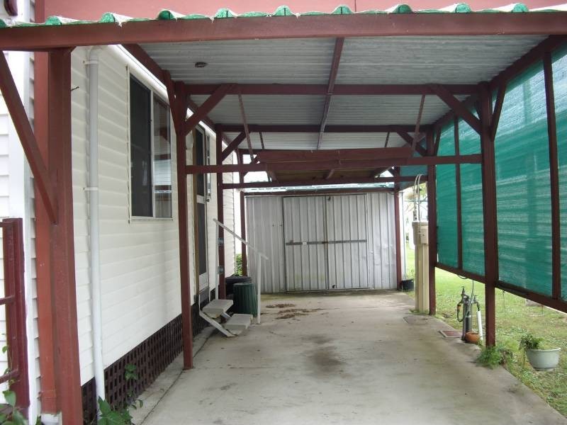 Sandstone Point QLD 4511