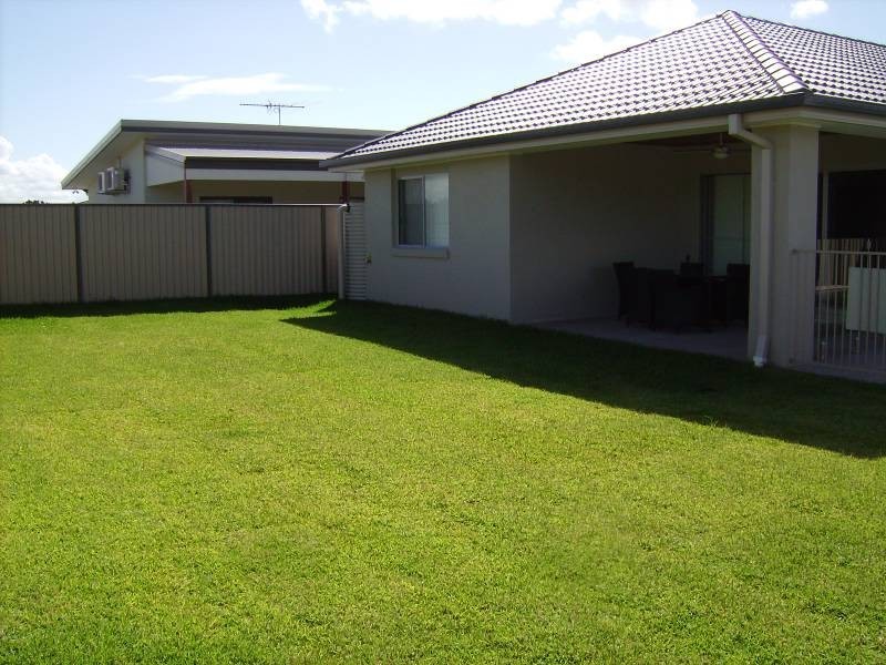 12 The Landing, Banksia Beach QLD 4507