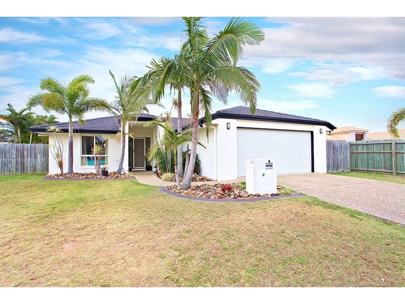 Sandstone Point QLD 4511