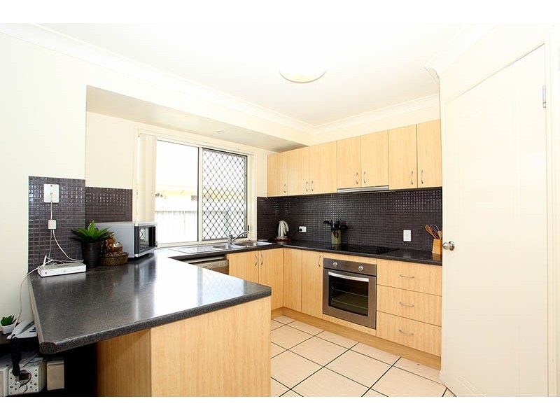 Sandstone Point QLD 4511