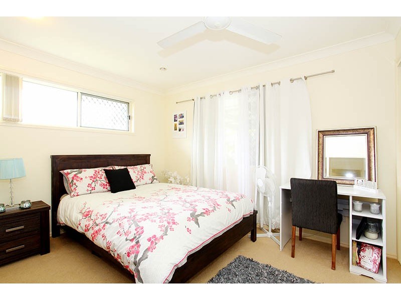 Sandstone Point QLD 4511