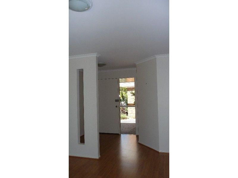 28 Topsail Circuit, Banksia Beach QLD 4507