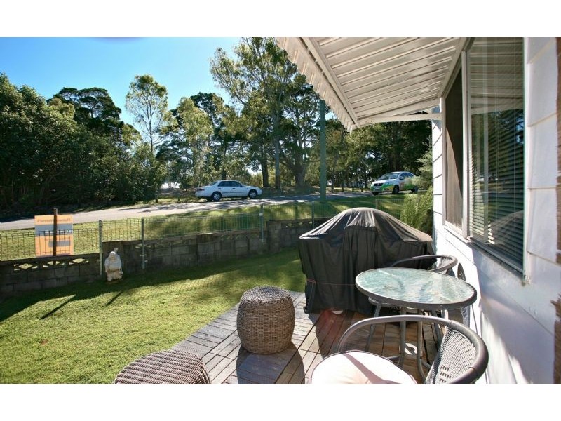 20 First Avenue, Bongaree QLD 4507