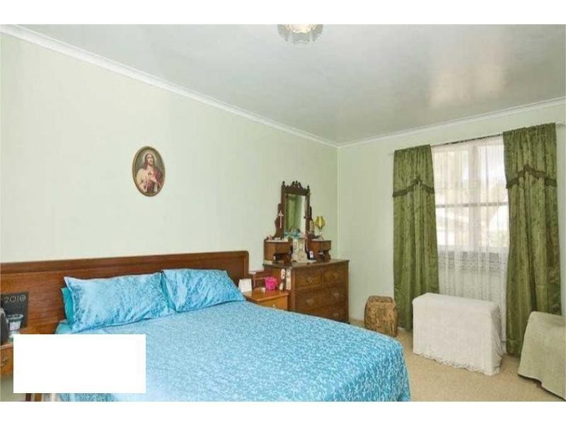 1389 Bribie Island Road, Ningi QLD 4511
