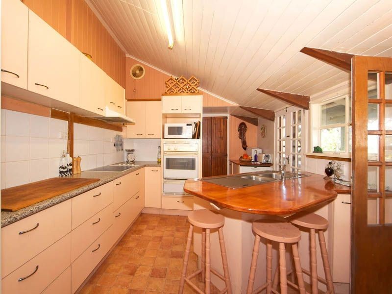 20 Bonham Street, Bongaree QLD 4507