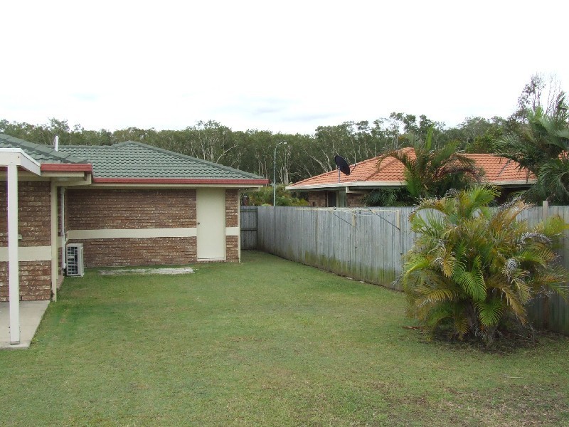 Sandstone Point QLD 4511