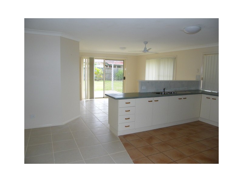 Sandstone Point QLD 4511