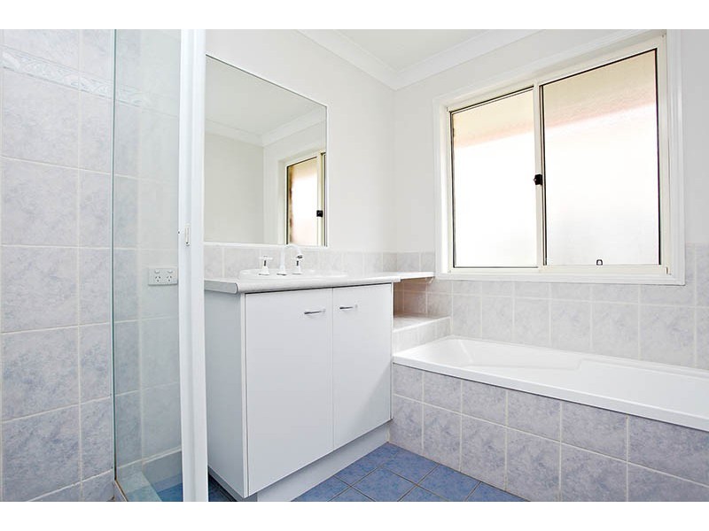 Sandstone Point QLD 4511