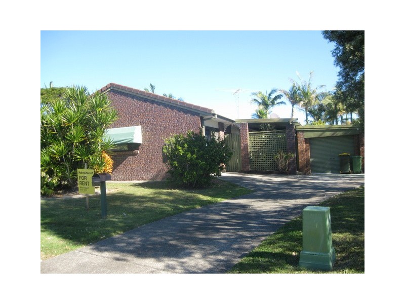 Sandstone Point QLD 4511