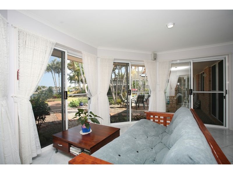 51 Pacific Drive, Banksia Beach QLD 4507