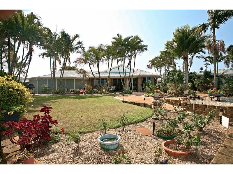 51 Pacific Drive, Banksia Beach QLD 4507