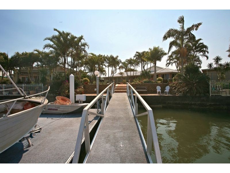 51 Pacific Drive, Banksia Beach QLD 4507