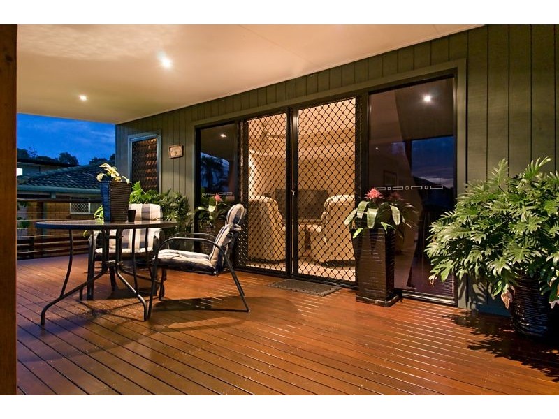 11 Bonham Street, Bongaree QLD 4507