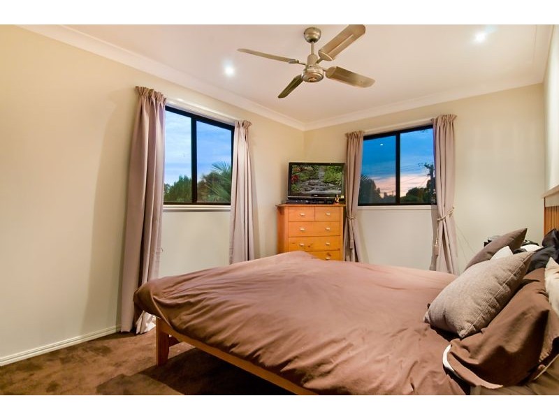 11 Bonham Street, Bongaree QLD 4507