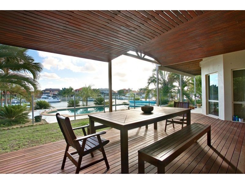 2 Skysail Court, Banksia Beach QLD 4507
