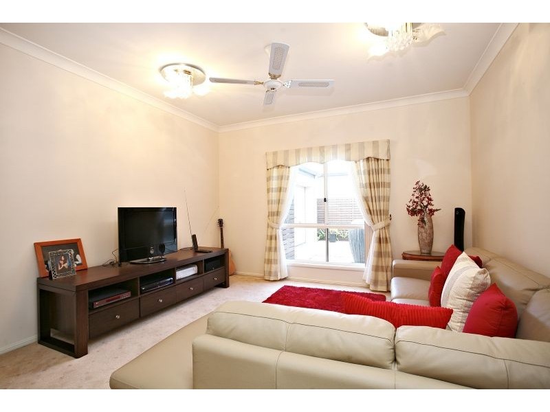 2 Skysail Court, Banksia Beach QLD 4507
