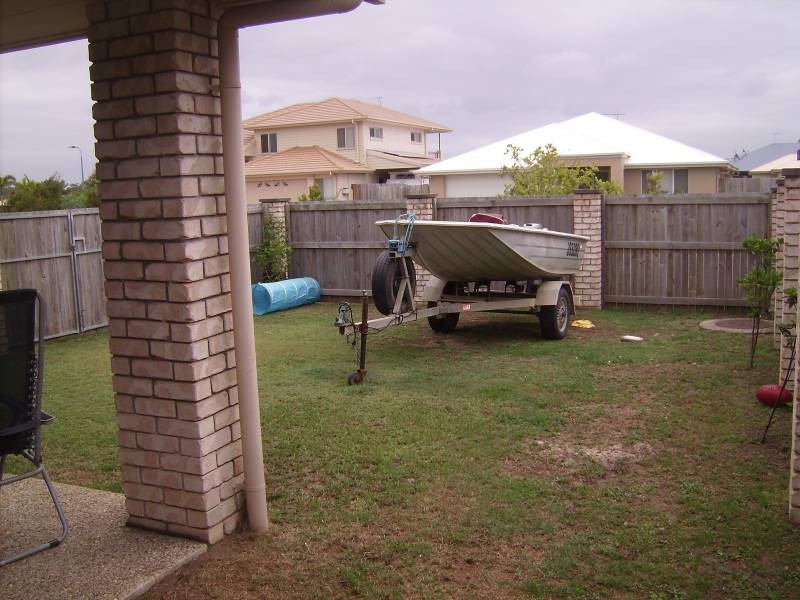 6 Treefrog Street, Ningi QLD 4511