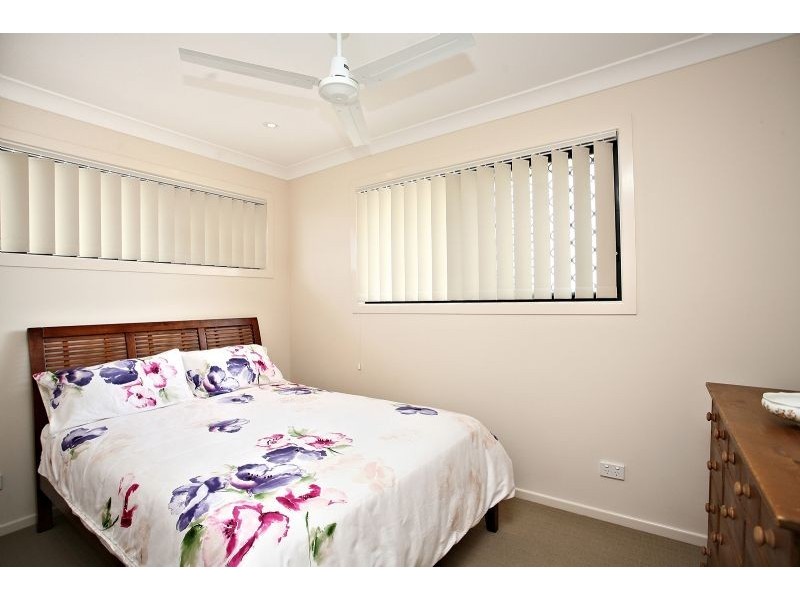 23 Sandheath Place, Ningi QLD 4511