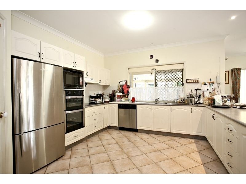 3 Seafarer Place, Banksia Beach QLD 4507