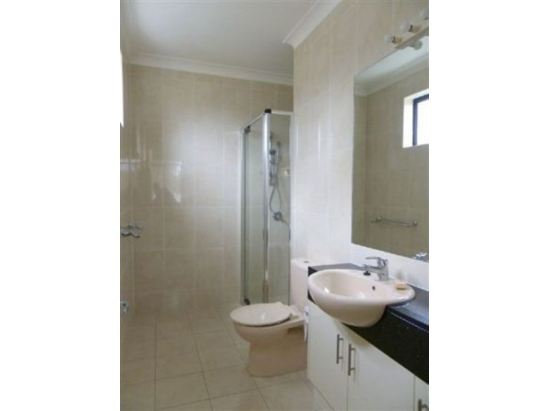 2/35 Queen Street, Bongaree QLD 4507