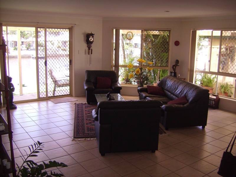 34 Hoya Crescent, Bongaree QLD 4507