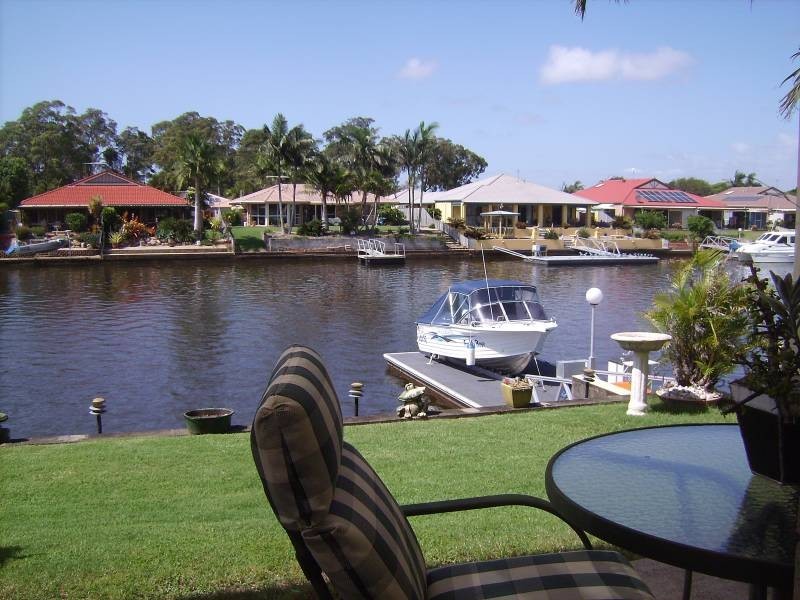 34 Hoya Crescent, Bongaree QLD 4507