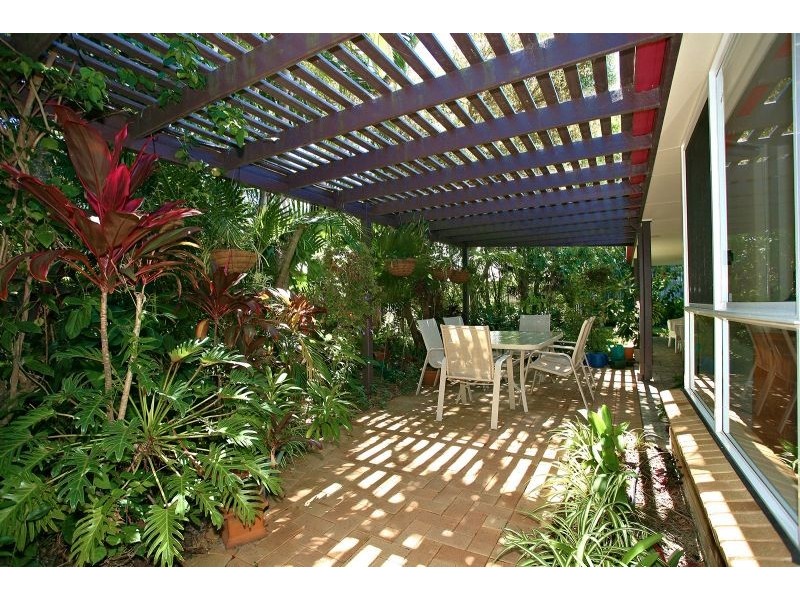 6 Sixth Avenue, Woorim QLD 4507