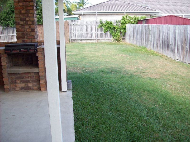 Sandstone Point QLD 4511