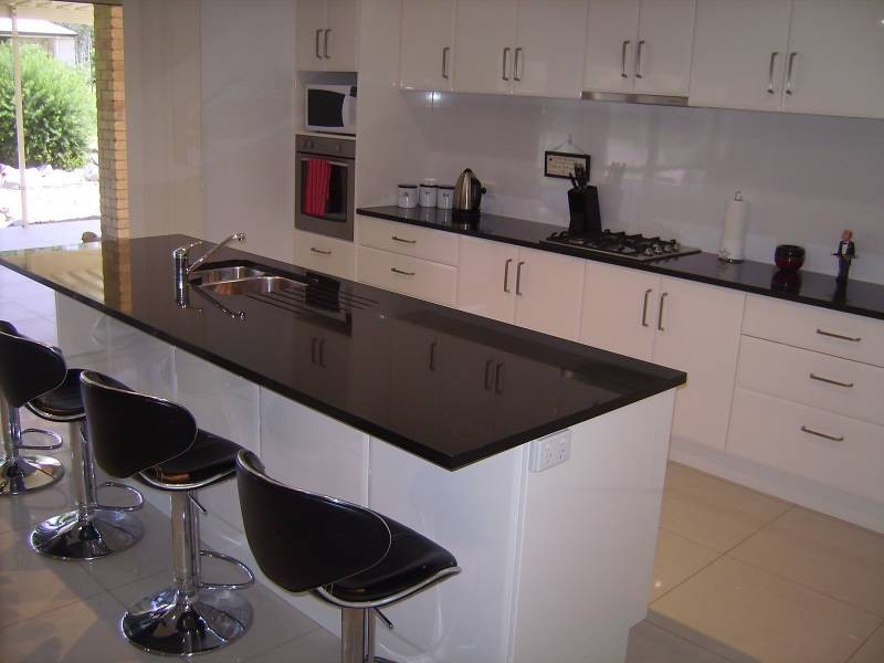 1-5 Barr Place, Ningi QLD 4511