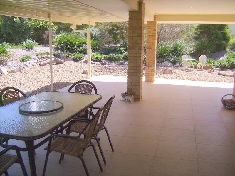 1-5 Barr Place, Ningi QLD 4511