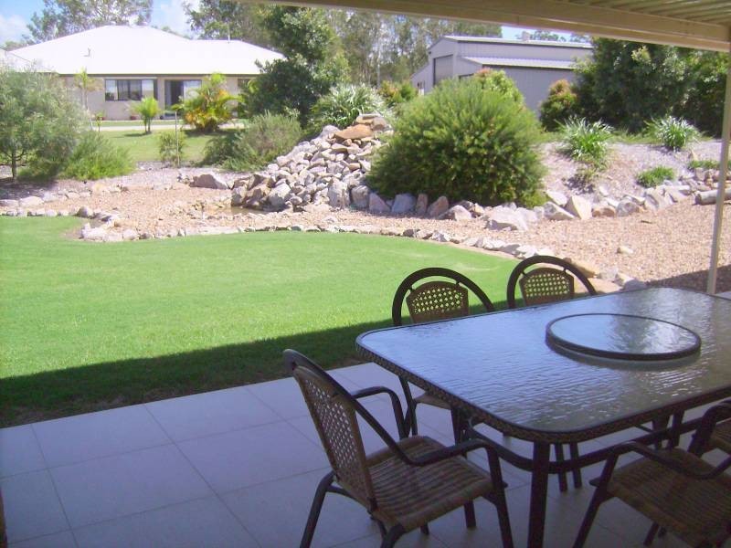 1-5 Barr Place, Ningi QLD 4511