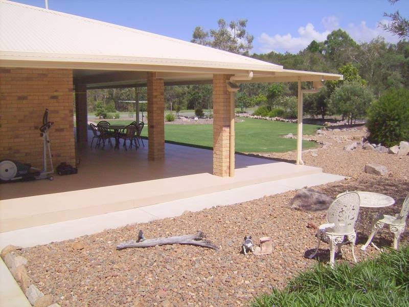 1-5 Barr Place, Ningi QLD 4511