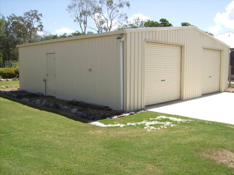 1-5 Barr Place, Ningi QLD 4511